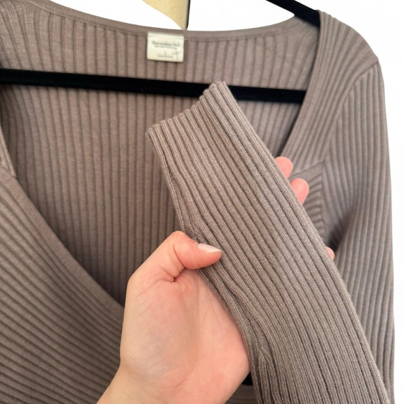 Abercrombie & Fitch Brown Ribbed Crop Top - Picture 5 of 11